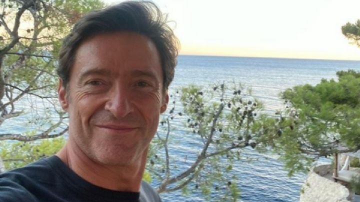 Hugh Jackman pospone sus planes en Broadway, da positivo a COVID-19