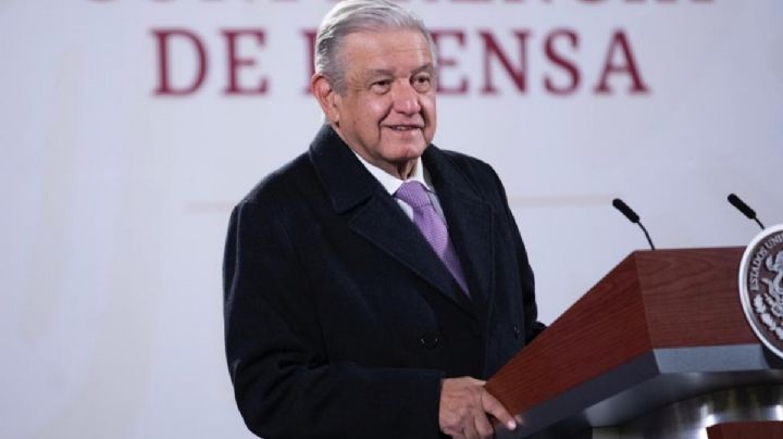 AMLO invita al dueño de Oxxo a debatir: "traiga sus argumentos", dice