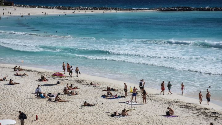 COVID-19: Quintana Roo registra 800 casos diarios, pero hay recuperación económica