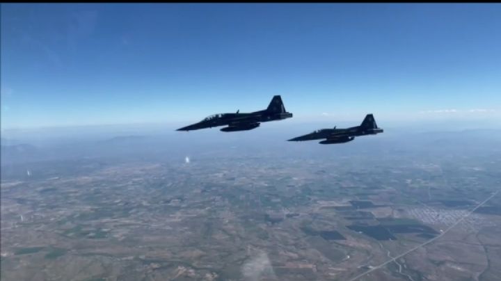 Aviones f-5 supersónicos sobrevuelan cielo Chihuahuense para programa de adestramiento militar