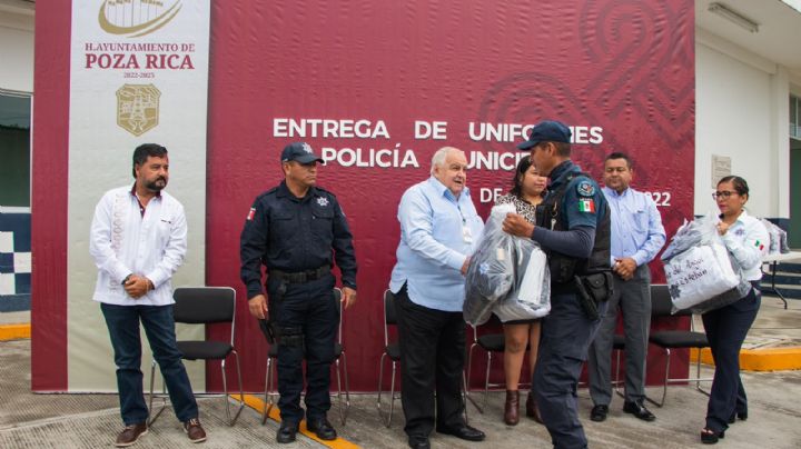 Exhortan a policías a trabajar con lealtad, honestidad y compromiso