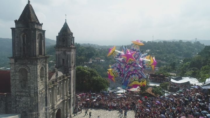 Festival de Globos: Gobierno de Veracruz promueve cultura con espectáculo de globos en Zozocolco