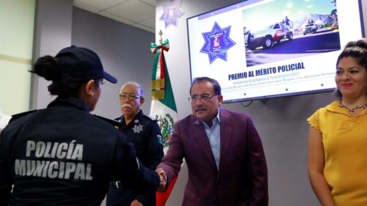 Reconocen a 46 policías de Escobedo NL por combate a la delincuencia