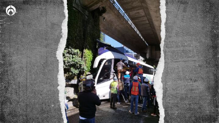 (VIDEO) Camión choca contra muro de segundo piso en Periférico; hay 1 muerto