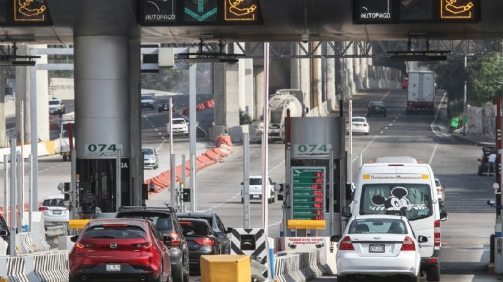 ¡En pleno puente! Bloqueos en autopista México-Cuernavaca causan retrasos de horas