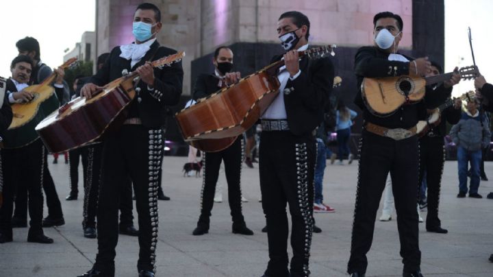 Trabajo no asalariado CDMX: ¿Eres mariachi, organillero o zapatero? Esto te interesa