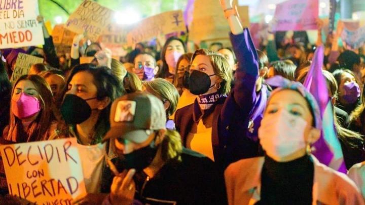 Día de la Mujer: Mariana Rodríguez se suma a marcha por el #8M