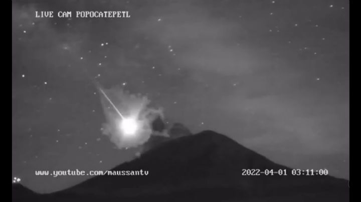 Bólido del espacio cae cerca del volcán Popocatépetl (VIDEO)