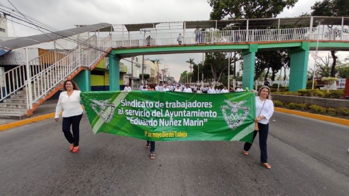 Sindicatos exigen mejores condiciones laborales para la base trabajadora