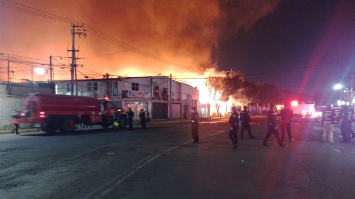 Incendio en CDMX moviliza a 500 personas; no se reportan lesionados