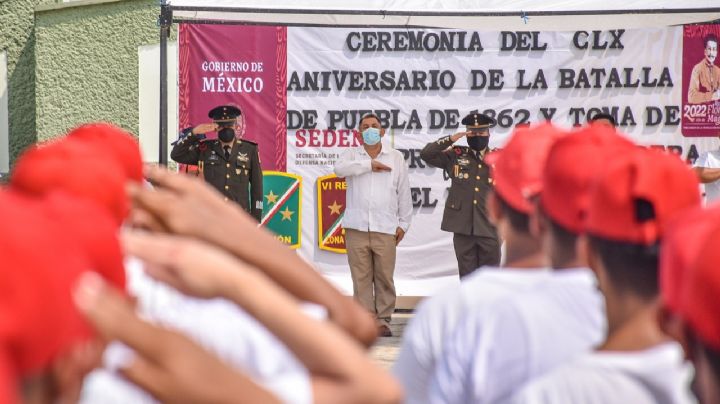 Toman Protesta de Bandera conscriptos clase 2003, remisos y mujeres voluntarias