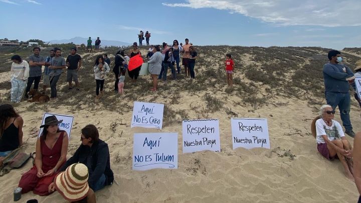 Clausuran "Bar" en playa La Bocana que operaba sin permisos