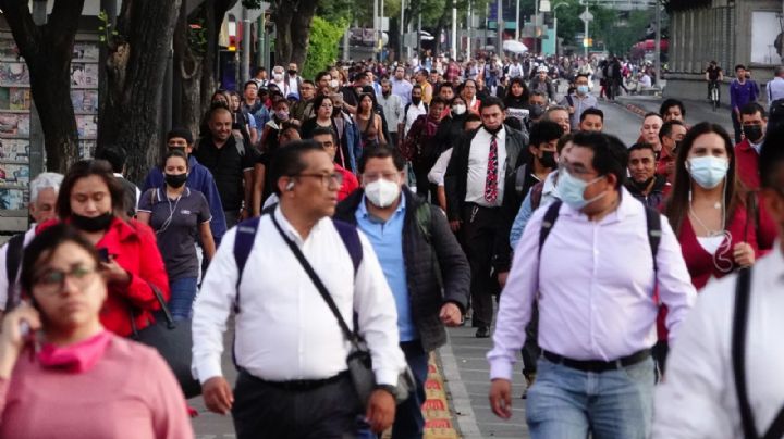 Megabloqueo 'paraliza' Metrobús, Tren Ligero y Trolebús; el Metro se 'llena'