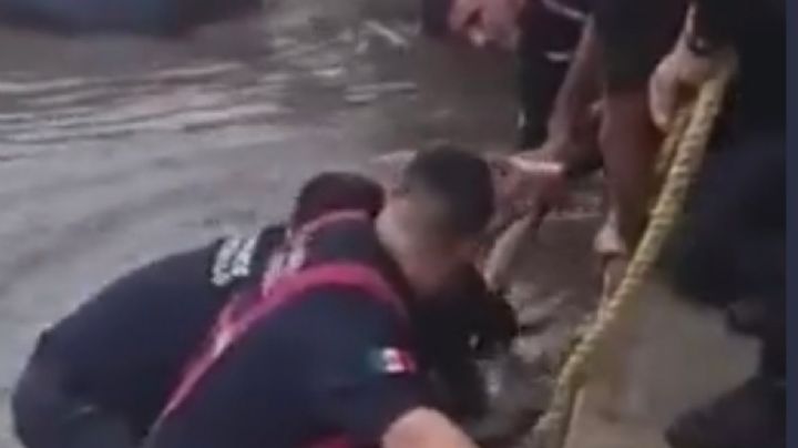 Lluvias en Sonora: Rescatan a hombre arrastrado a canal de desagüe en Hermosillo