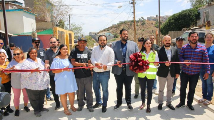 Ayuntamiento inaugura obra del ramo XXXIII en la delegación Playas de Tijuana