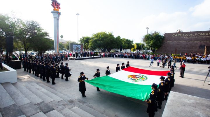 Festejos patrios: Conmemora UANL Independencia de México