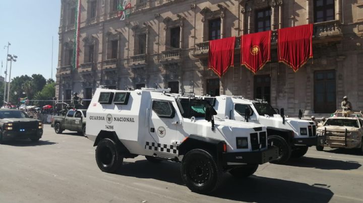 Realizan en la capital del Estado el tradicional desfile cívico Militar