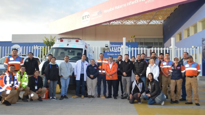 Tragedia en Guerrero: viajan 22 médicos y enfermeras para atender a damnificados por huracán