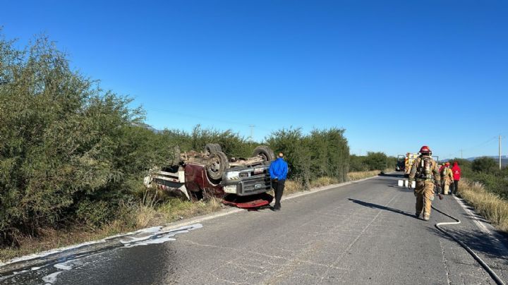 Muere policía de Fuerza Civil tras volcadura de pipa en NL