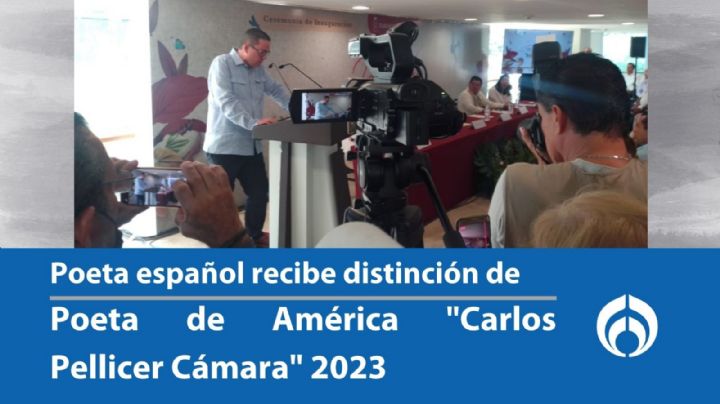 Literario español Luis García Montero es distinguido con el premio 'Poeta de América' en Tabasco