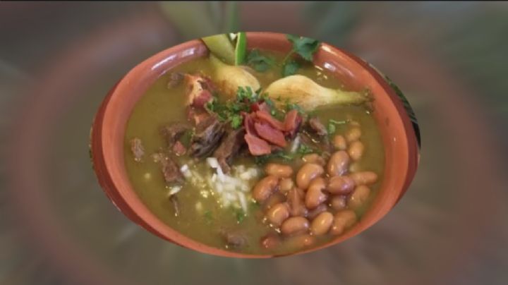 ¿Cuál es el origen de la carne en su jugo, platillo típico de Guadalajara?