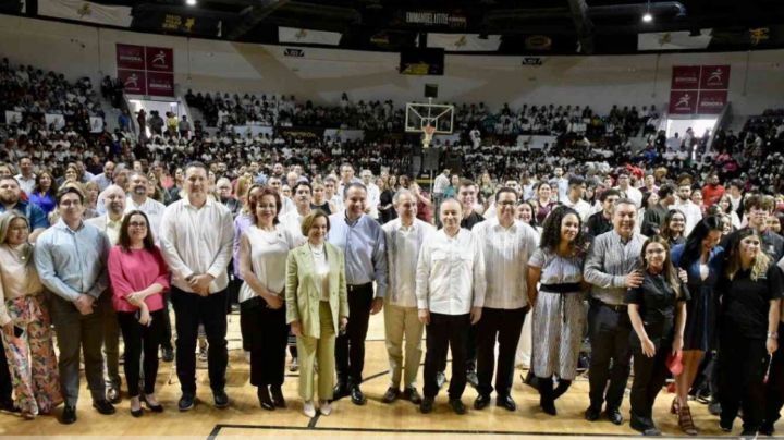 Sonora tiene “fuerza emocional” para combatir adicciones asegura López-Gatell