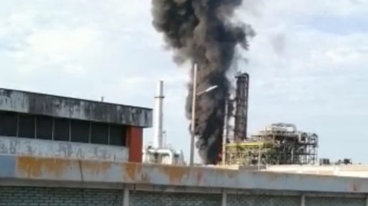 Falla en bomba de vacío provoca incendio en Planta Maya de Ciudad Madero