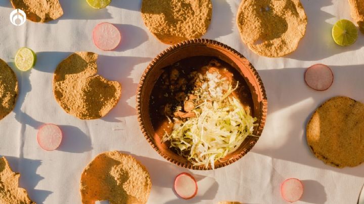 Estas son las tostadas más saludables para tu pozole, según Profeco