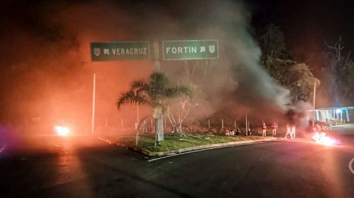 Bloqueos en Veracruz: manifestantes cierran principales vialidades; ya tienen más de 24 horas