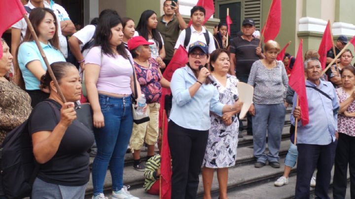 Movimiento Antorchista realiza plantón indefinido en 'Parque 21 de Mayo' en Córdoba