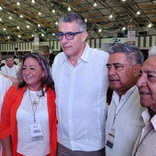Maestros estatales también recibirán aumento salarial en Veracruz