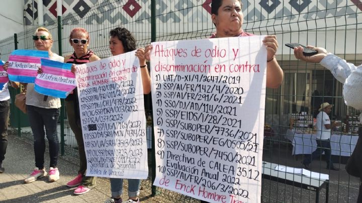 Transfobia en Veracruz: policía transgénero se manifiesta por violaciones a sus derechos humanos