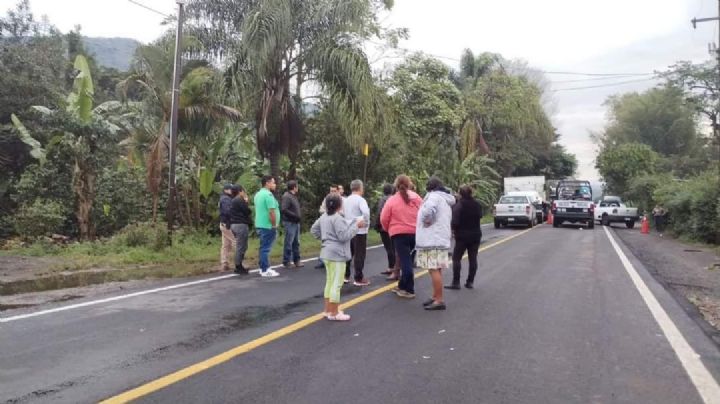 'Bronca' entre comunidades de Veracruz desata bloqueos y cierre en suministro de agua