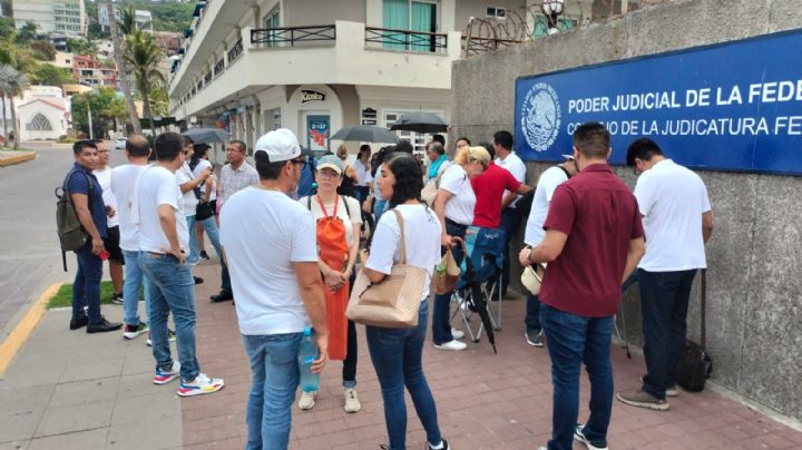 Se van a paro más de 900 trabajadores del Poder Judicial en Mazatlán