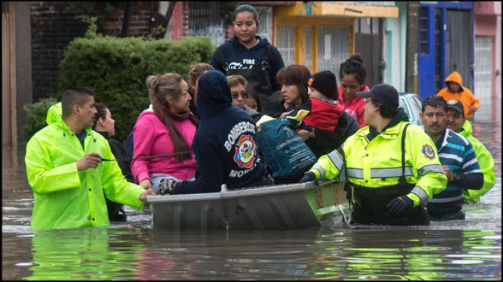 Tras lluvias, 25 colonias inundadas en Michoacán. Con Ciro Gómez Leyva