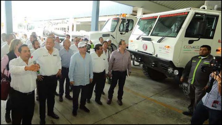 Entrega Conagua equipo especializado a Tamaulipas para atender contingencias climáticas