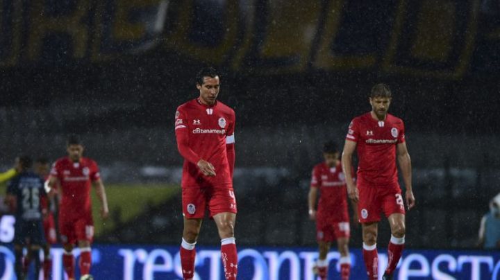 <a href="https://futbol.radioformula.com.mx/nacional/liga-mx/toluca-aplaza-presentacion-nuevo-uniforme-guard1anes-2020/">Por crisis económica, Toluca aplaza presentación de su nuevo uniforme</a>