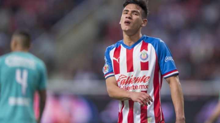 <a href="https://futbol.radioformula.com.mx/nacional/liga-mx/ignacio-ambriz-leon-preocupacion-casos-coronavirus-covid-19-futbol-mexicano/">Uriel Antuna y su familia dieron positivo en la prueba de Covid-19</a>