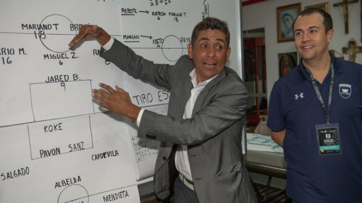 <a href="https://futbol.radioformula.com.mx/nacional/liga-mx/jorge-campos-pumas-quiere-dirigir-alza-mano-director-tecnico-2020/">Jorge Campos se apunta para dirigir a los Pumas de la UNAM</a>