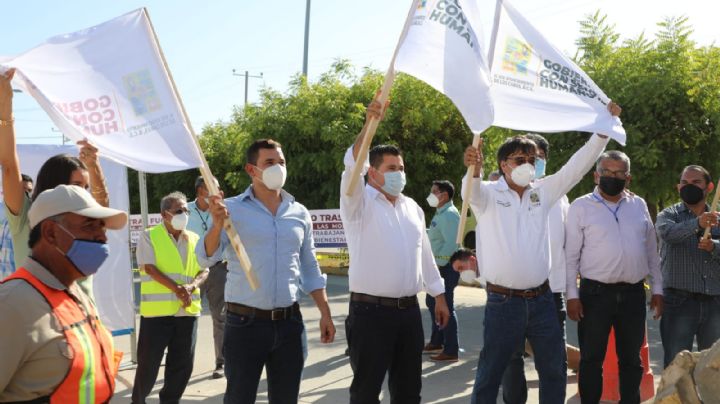 Reconocen ciudadanos de Los Cabos programa del Oomsapas “Bacheo tras Fuga"