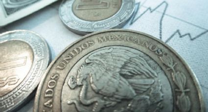 Efecto Ómicron: peso mexicano y bolsa "tiemblan" ante temor por variante