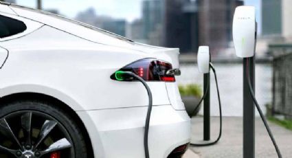 EU dará 'ayudita' para autos eléctricos y puede 'salpicar' a México, dice embajador