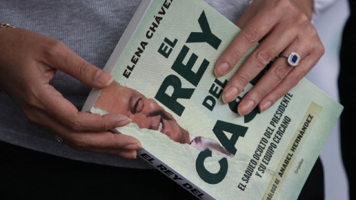 Cancelan presentación de “El Rey del Cash”, de Elena Chávez, por segunda vez