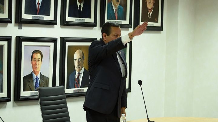 Designan al general Enrique Vallín como nuevo director de Aviación Civil