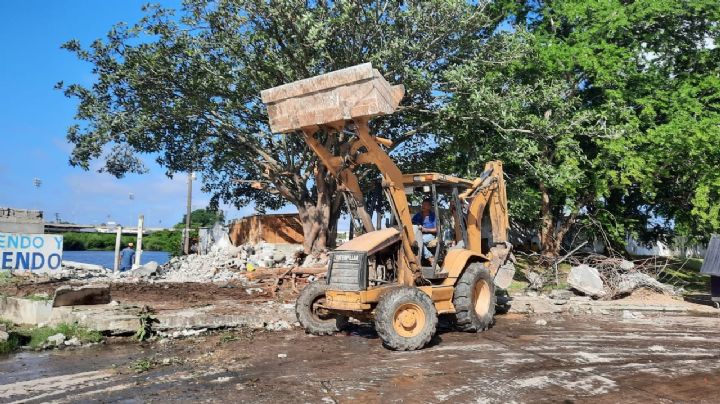 Garantizan espacios a locatarios del mercado “La Puntilla”