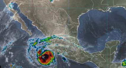 Huracán Roslyn sube a categoría 3; ¿qué estados esperan fuerte impacto?