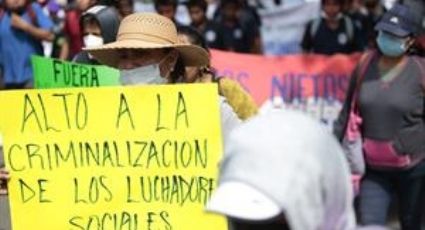 Organizaciones sociales marchan en Guerrero y piden alto a "criminalización"