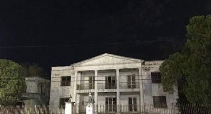 Fachada de los 40's, sonata de piano destrozado y luna llena... la Mansión de Montemorelos te espera