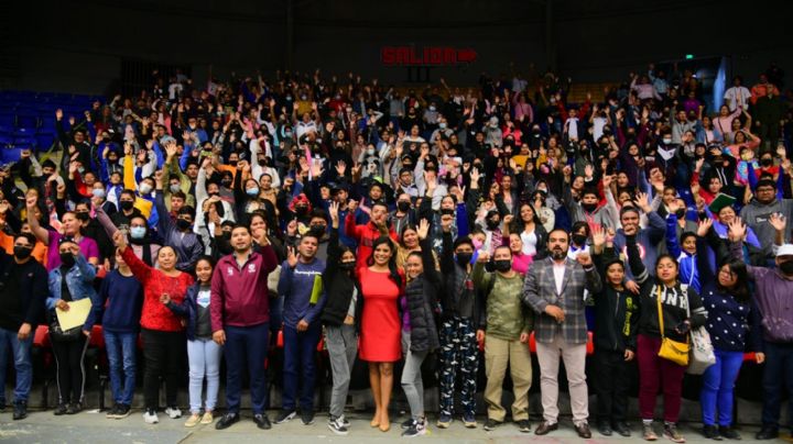 Entrega Alcaldesa 900 estímulos económicos a estudiantes tijuanenses