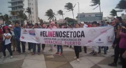 Marcha en defensa del INE: Miles de veracruzanos en apoyo a la institución democrática